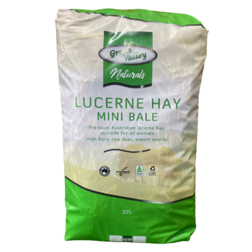 LUCERNE HAY MINI BALE 22l